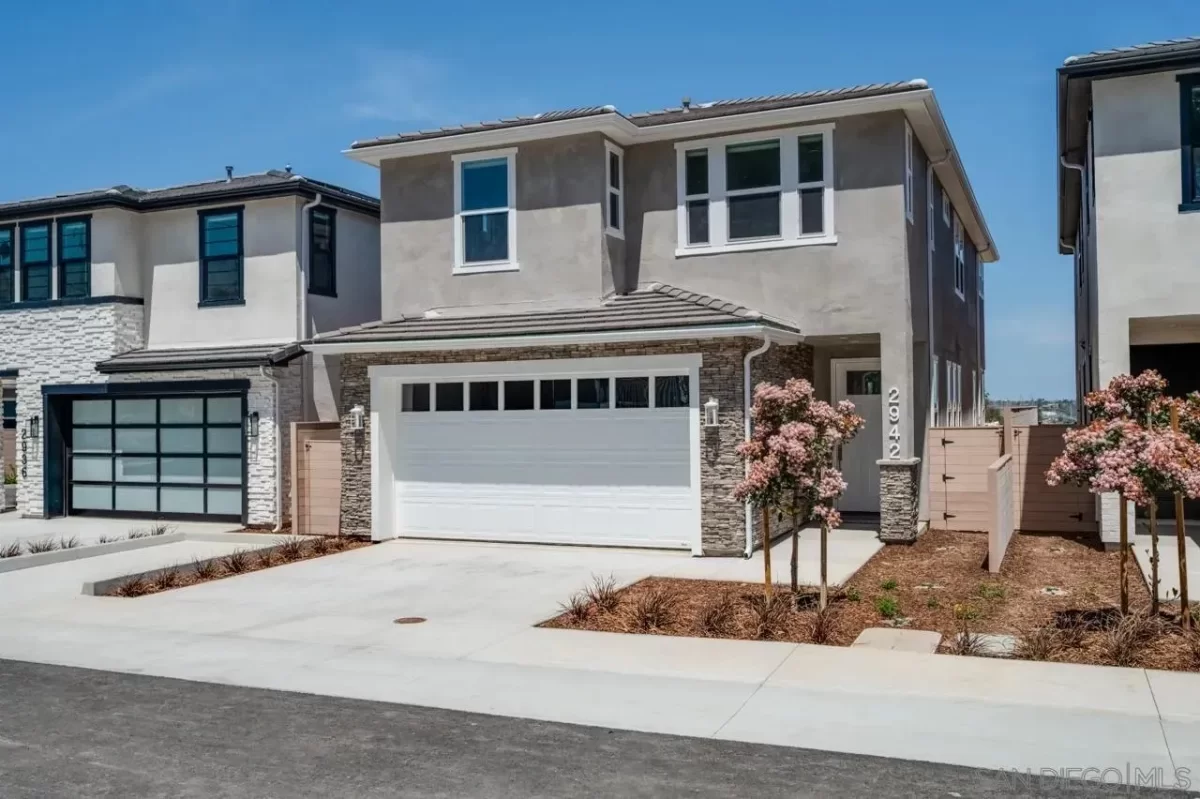 5BR House for Sale in San Diego, CA