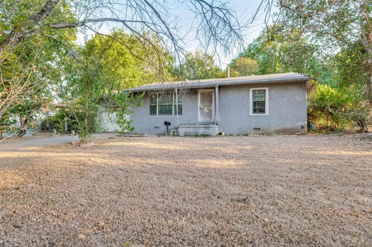 2BR House for Sale in Dallas, TX