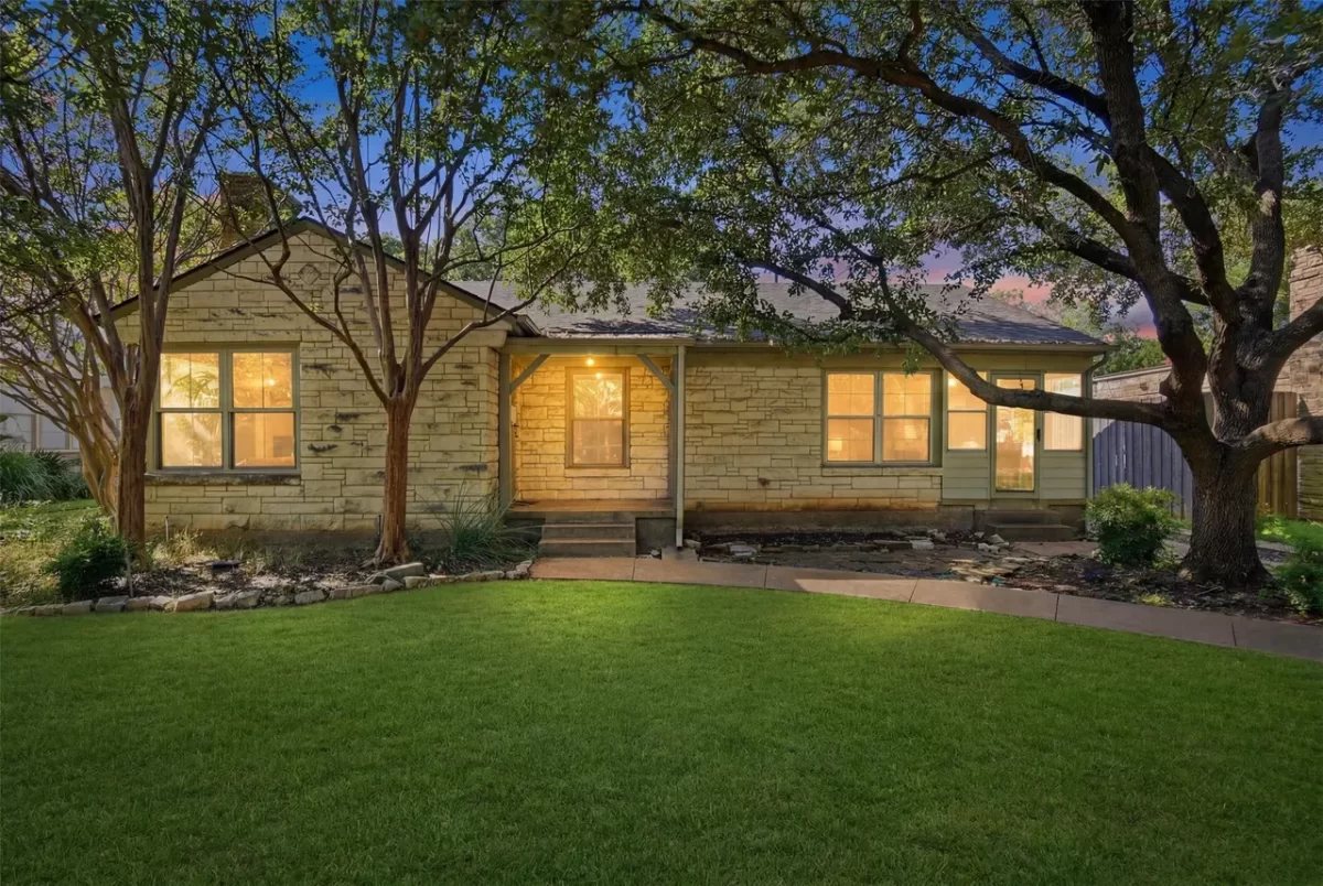 3BR House for Sale in Dallas, TX
