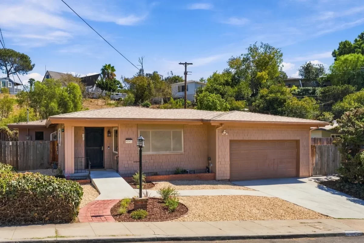 3BR House for Sale in San Diego, CA