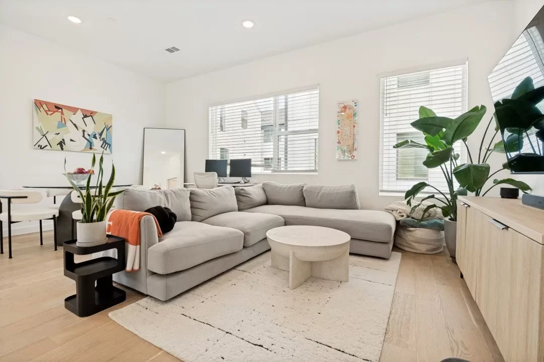 2BR Condo for Sale in Dallas, TX