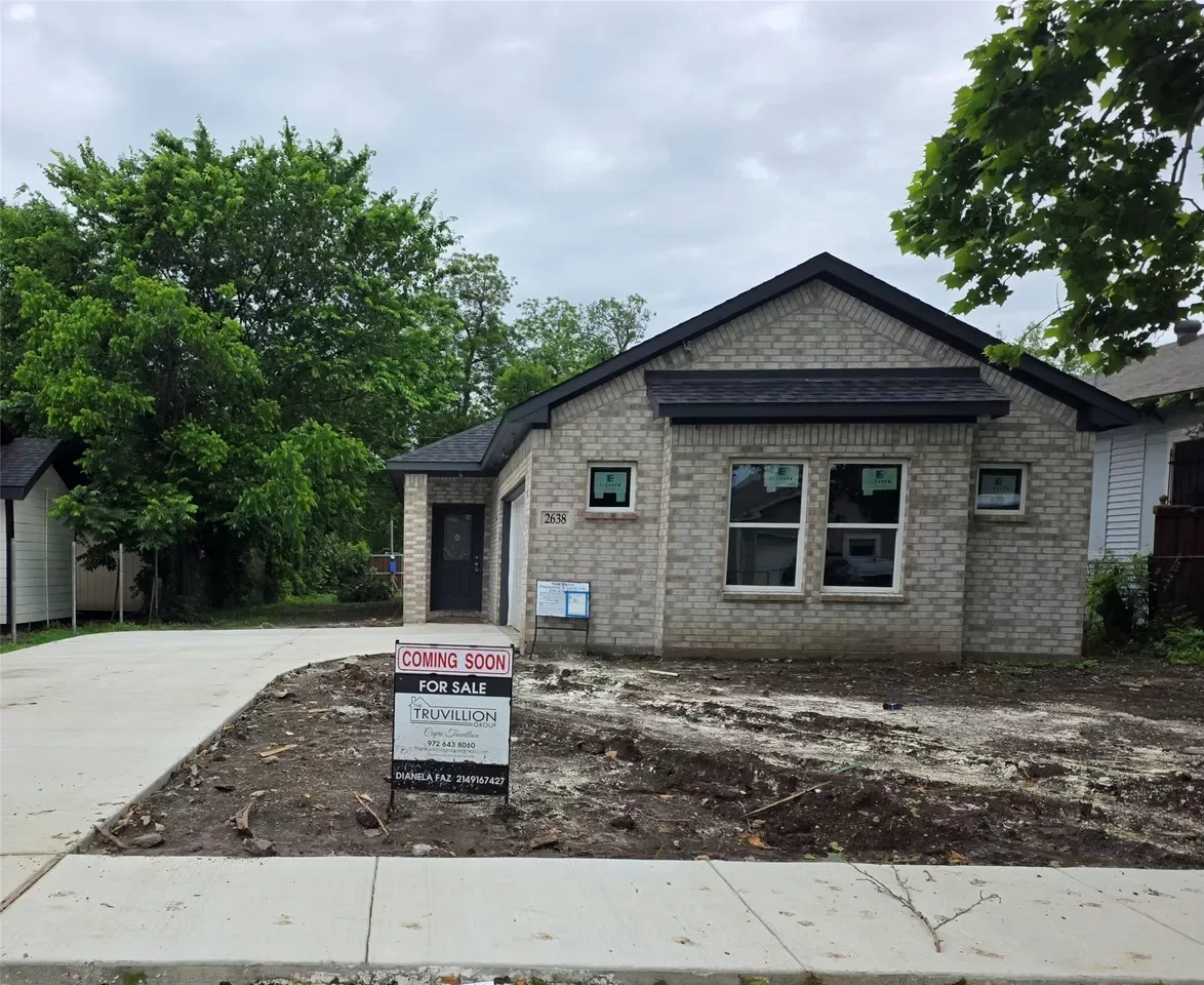4BR House for Sale in Dallas, TX