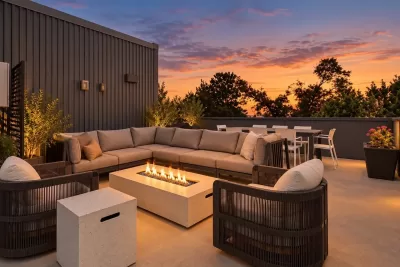 3BR Townhouse for Sale in Dallas, TX
