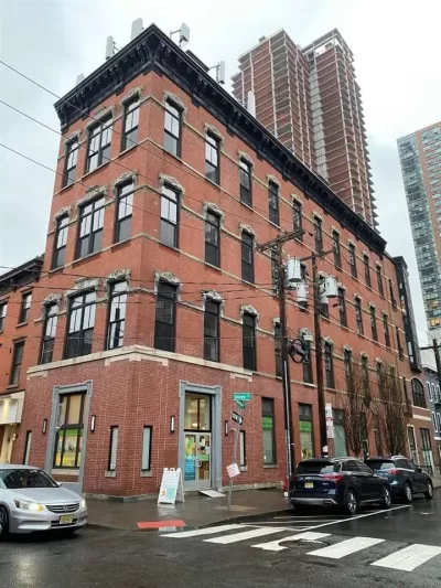 2BR Multi-Family for Rent in Jersey City, NJ