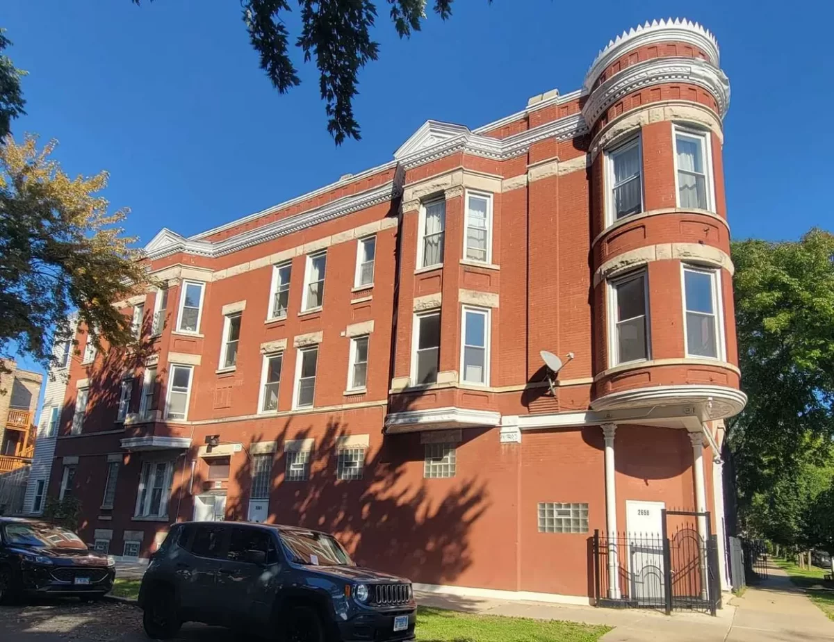 House for Rent in Chicago, IL