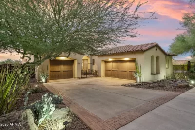 4BR House for Sale in Phoenix, AZ