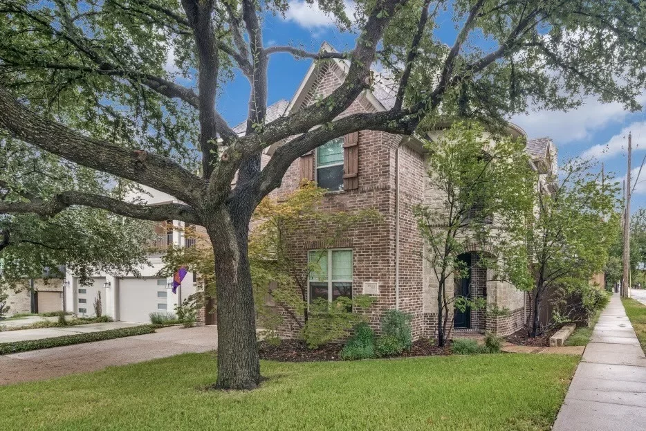 3BR House for Sale in Dallas, TX