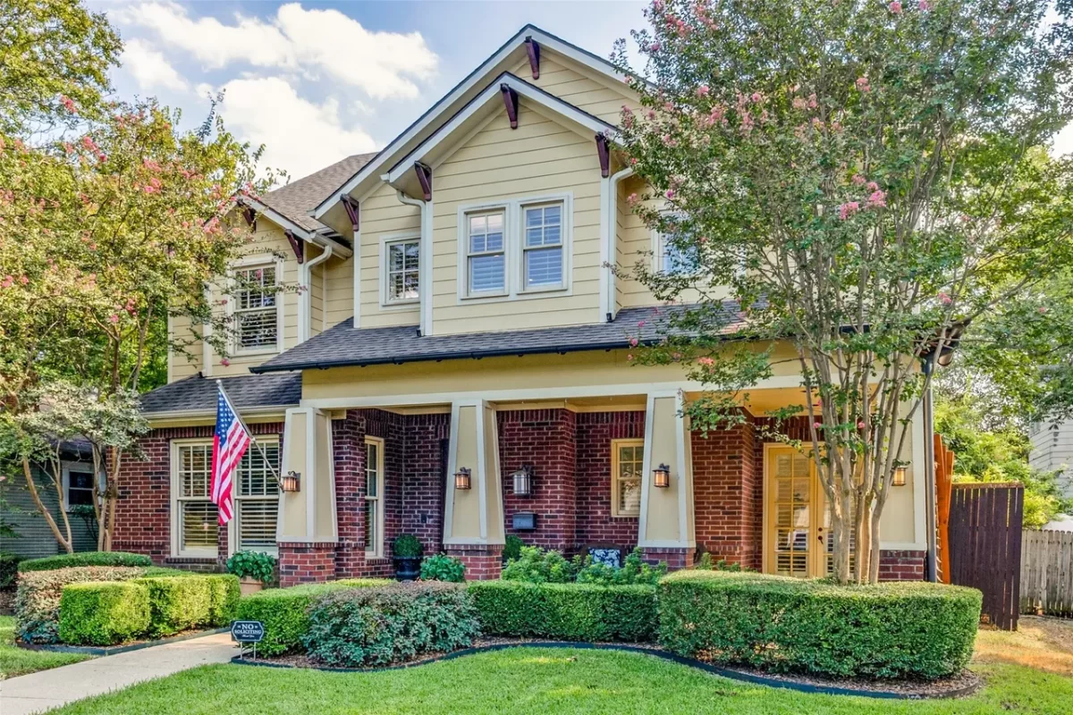 4BR House for Sale in Dallas, TX