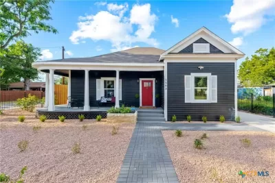 3BR House for Sale in San Antonio, TX