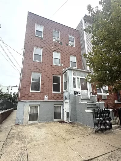 2BR Multi-Family for Rent in Jersey City, NJ