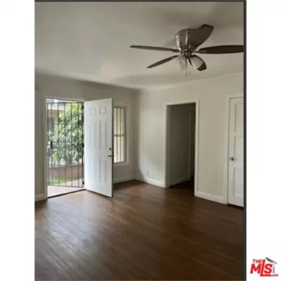3BR Townhouse for Rent in Los Angeles, CA
