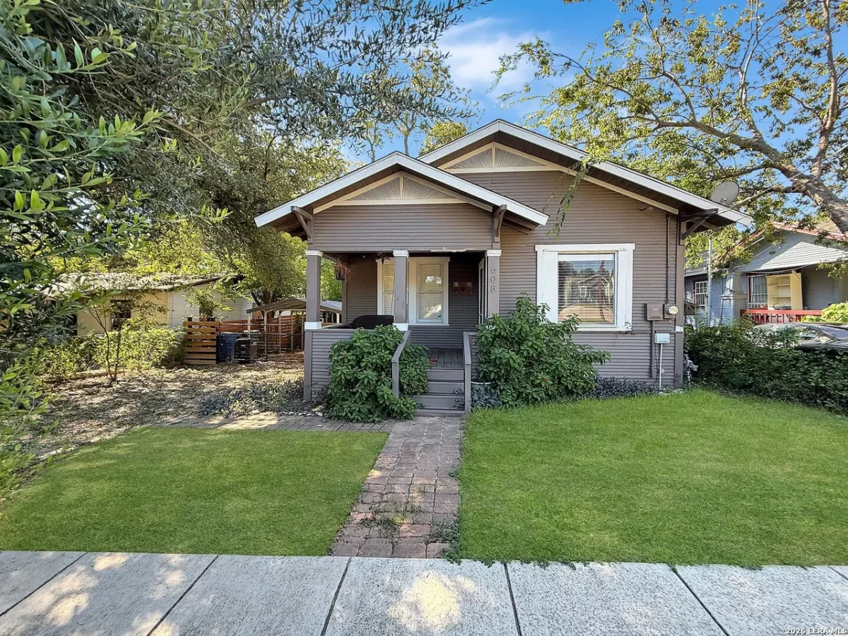 2BR House for Rent in San Antonio, TX