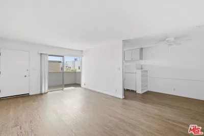 1BR Townhouse for Rent in Los Angeles, CA
