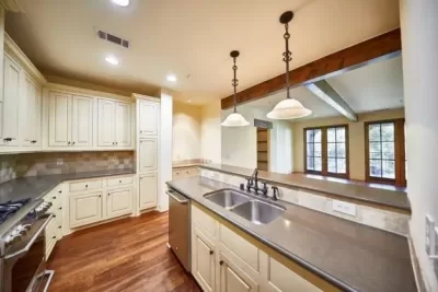 2BR Condo for Rent in Dallas, TX