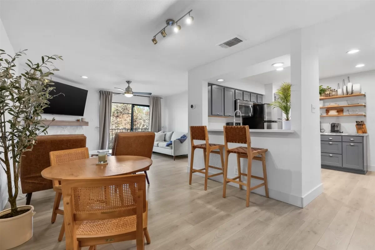 2BR Condo for Rent in Dallas, TX