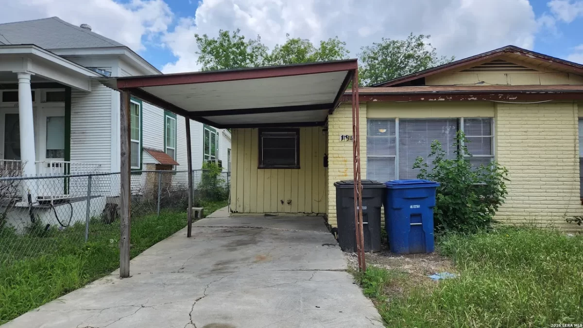 2BR House for Rent in San Antonio, TX