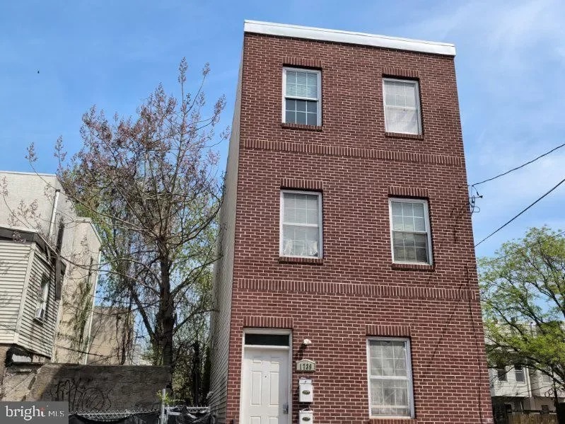 4BR House for Rent in Philadelphia, PA