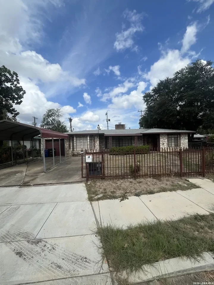 3BR House for Sale in San Antonio, TX
