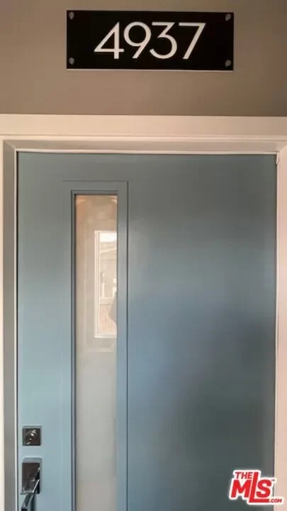 2BR Townhouse for Rent in Los Angeles, CA