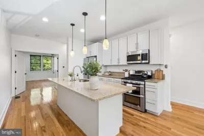 3BR Townhouse for Sale in Philadelphia, PA