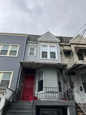 1BR Townhouse for Rent in Jersey City, NJ