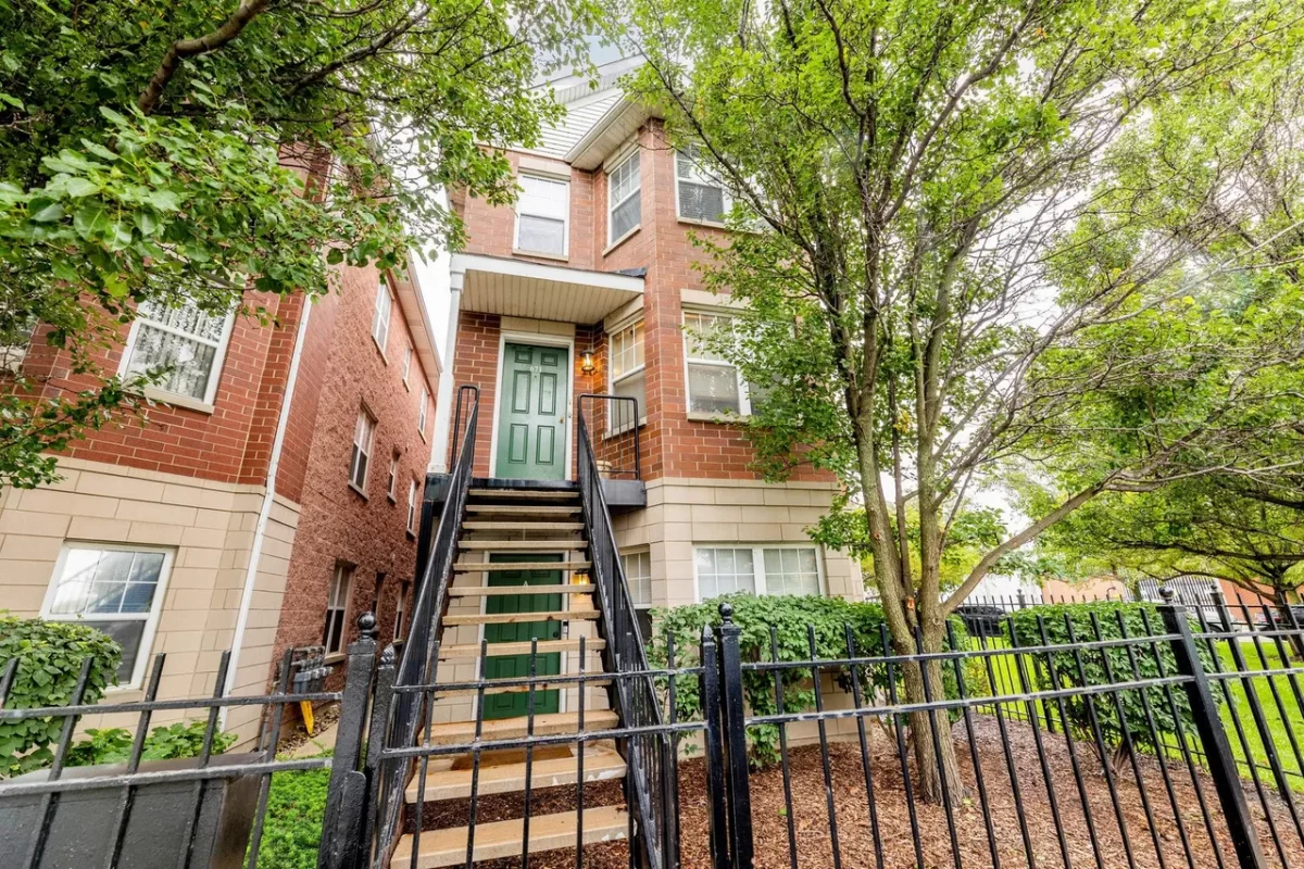 2BR Condo for Rent in Chicago, IL
