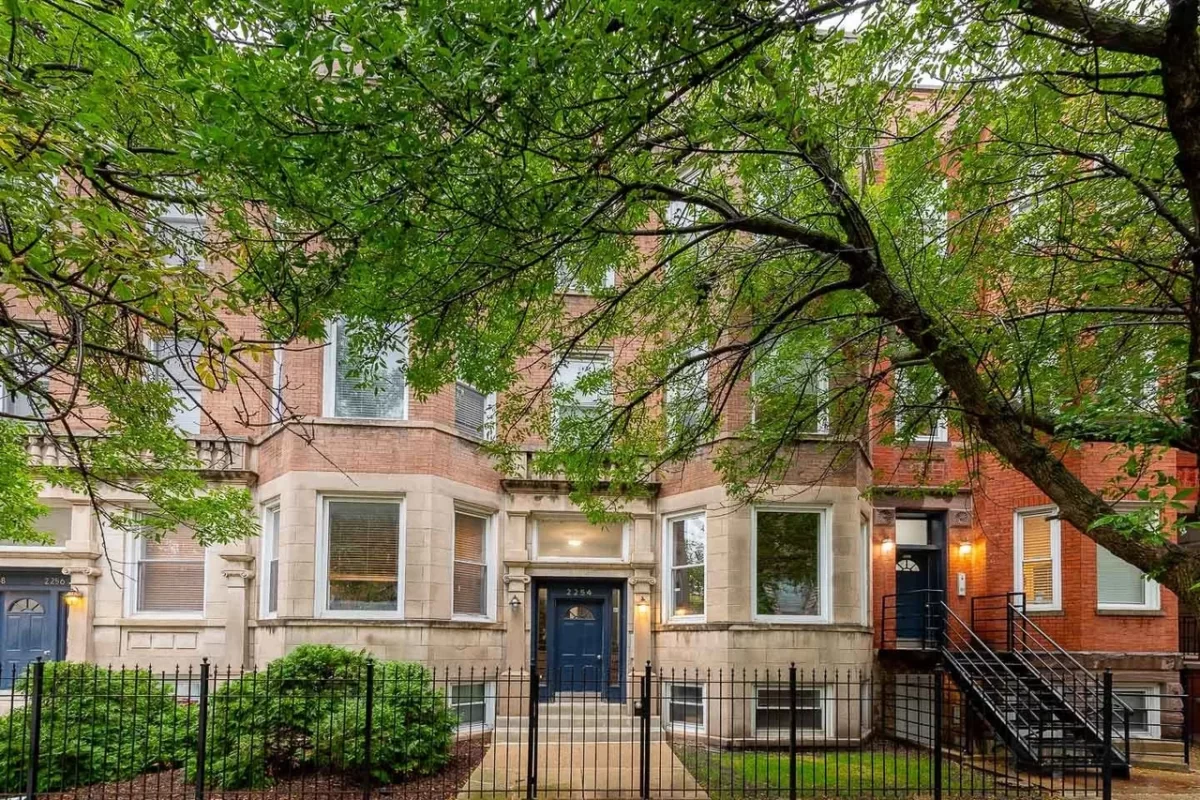 2BR Condo for Rent in Chicago, IL