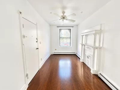 2BR House for Rent in Jersey City, NJ