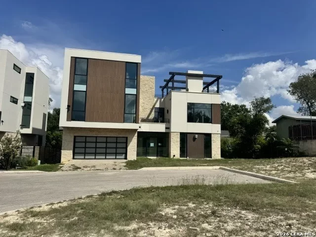 3BR House for Sale in San Antonio, TX