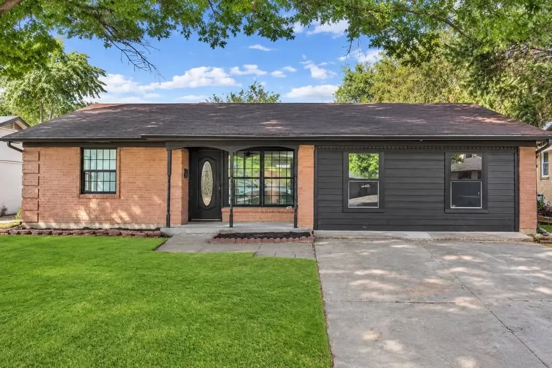 3BR House for Sale in Dallas, TX