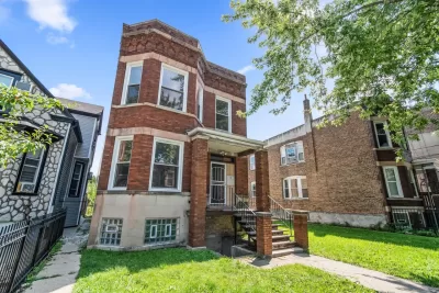 5BR Multi-Family for Sale in Chicago, IL