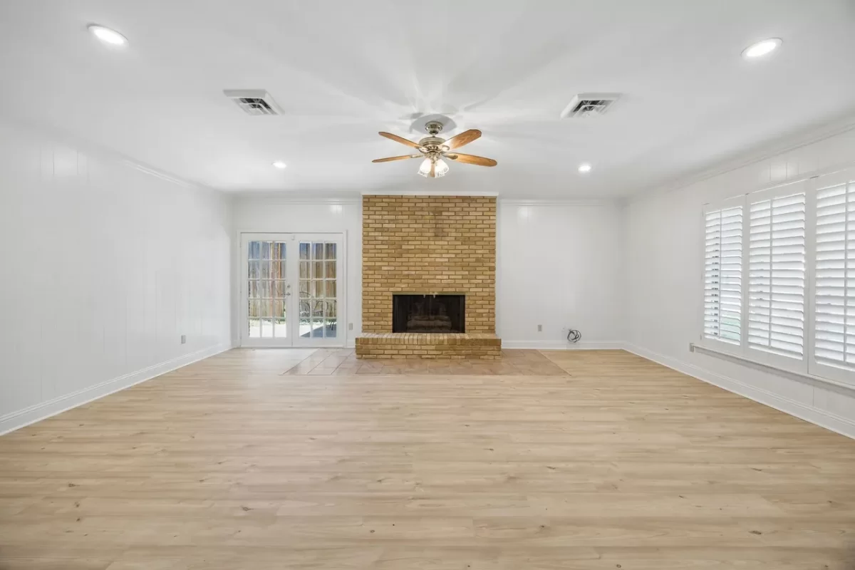 3BR Duplex for Rent in Dallas, TX