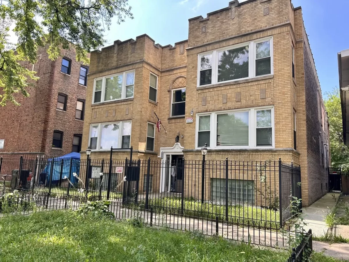 1BR Multi-Family for Sale in Chicago, IL