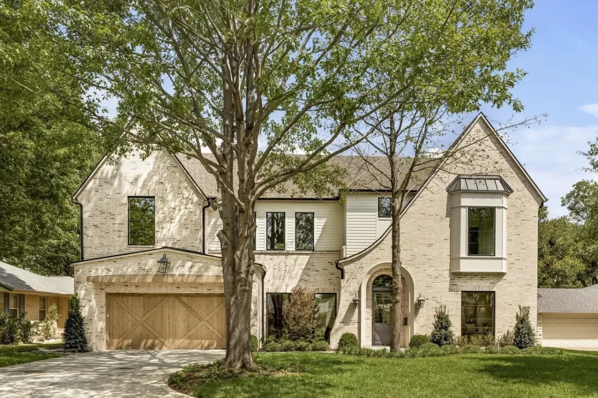 5BR House for Sale in Dallas, TX