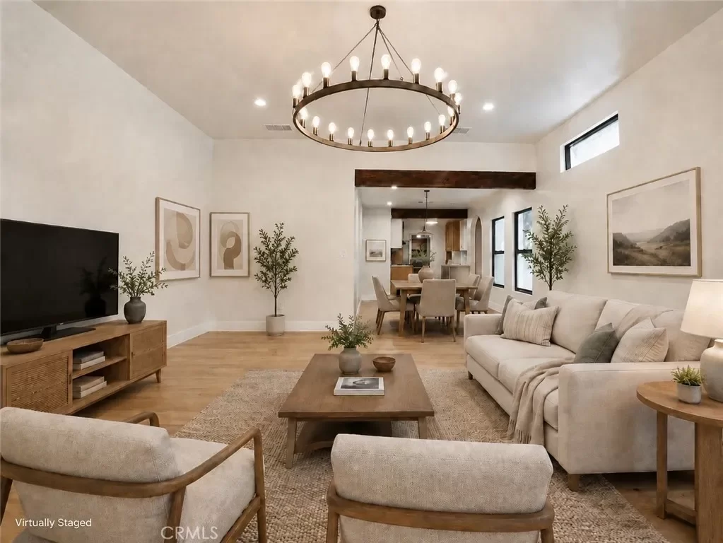 2BR House for Rent in Los Angeles, CA