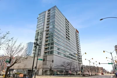 2BR Condo for Rent in Chicago, IL