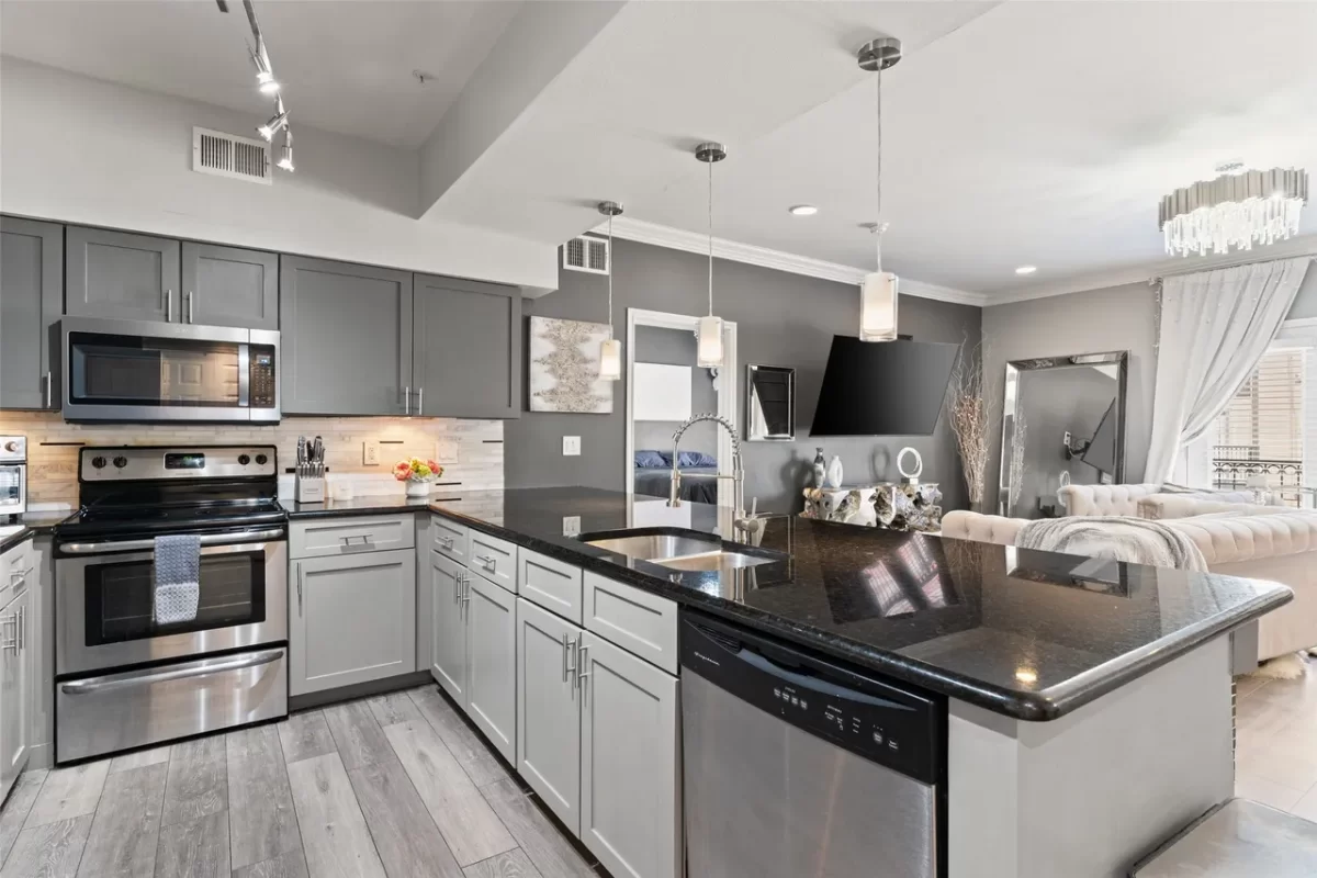 2BR Condo for Sale in Dallas, TX