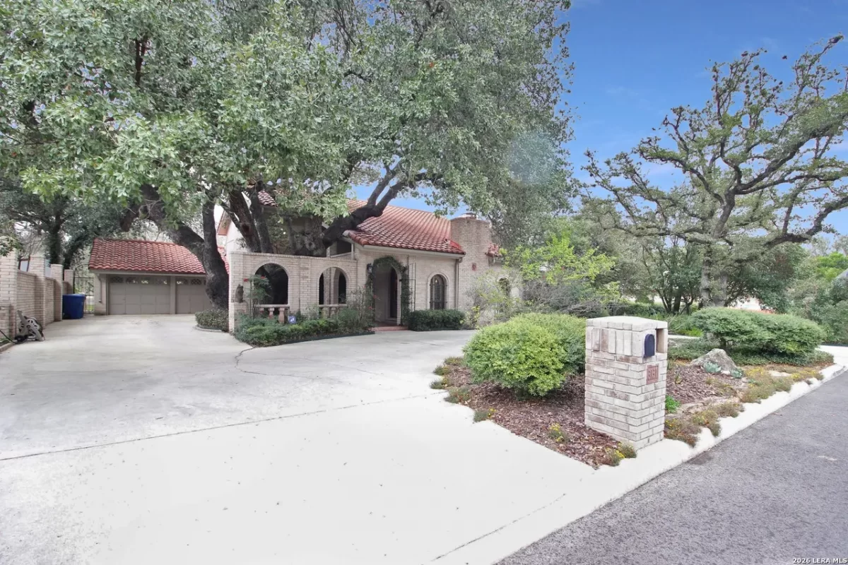 4BR House for Sale in San Antonio, TX